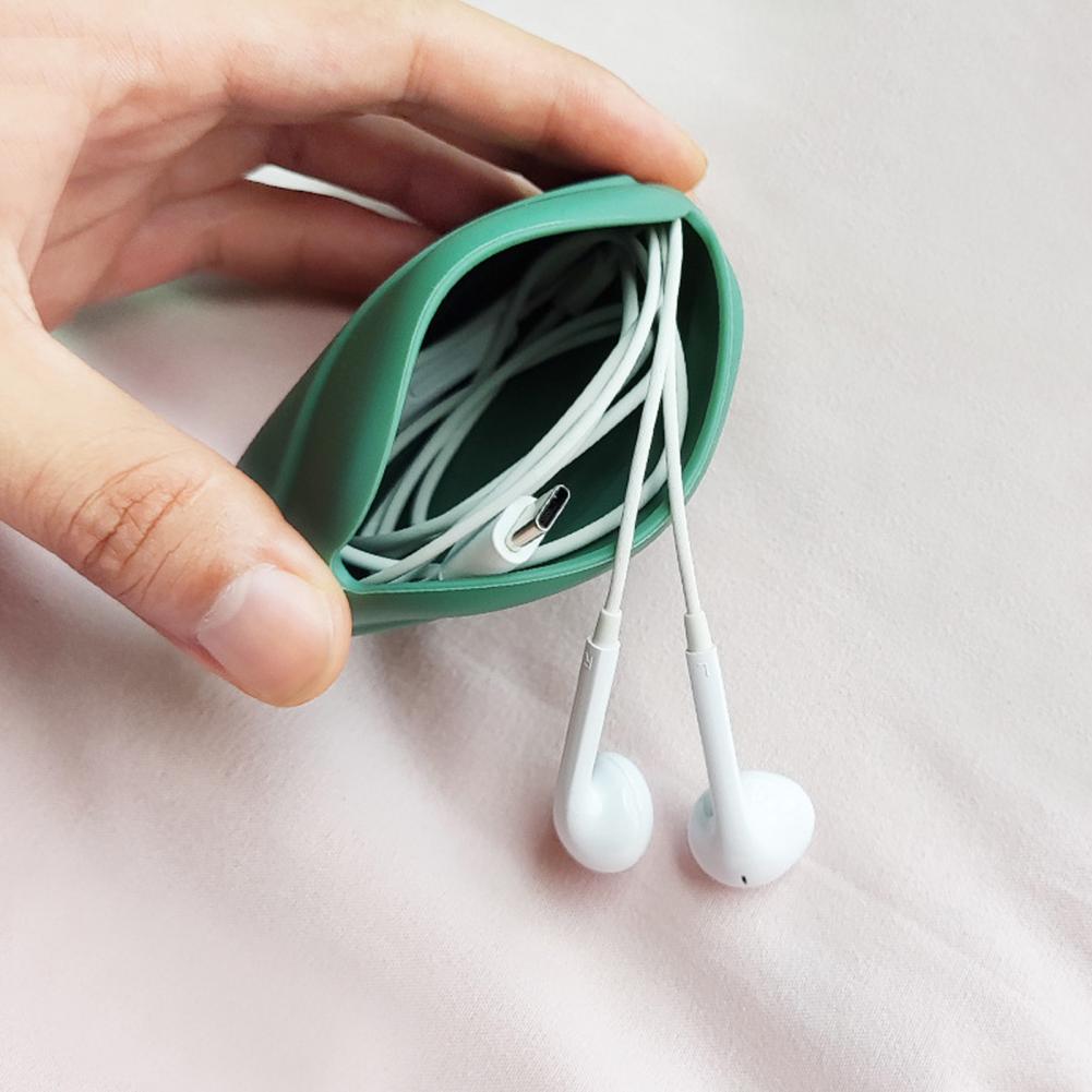 حافظة سيليكون لتنظيم كابلات ال - مراجعة Travel Cable Organizer وسعره